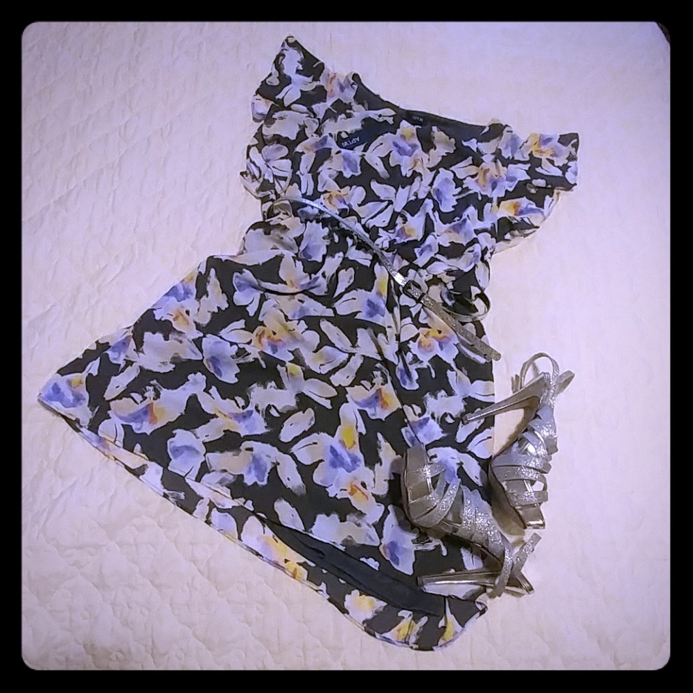 APT.9 Dress, Short gray & purpal print floral